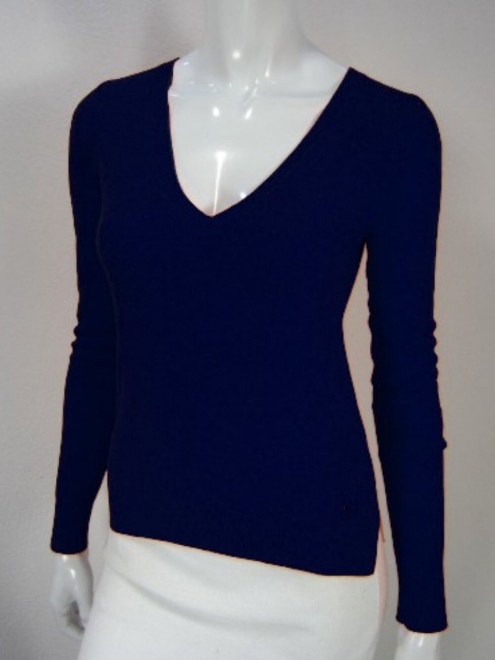 Juicy Couture V-neck pullover cashmere sweater navy blue women's size L